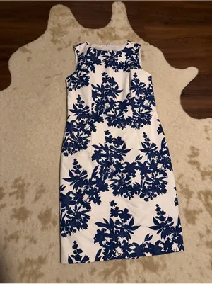 Hobbs London floral white blue shift dress $348 party formal classic fall thumbnail 3