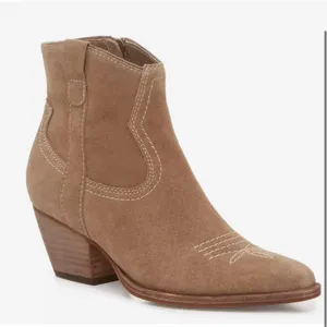 Dolce Vita Brown Suede Ankle Booties Tan Size 12 thumbnail 1