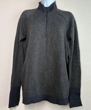 Lululemon Green Black Rest Less Half Zip Pullover Mock Shirt Top Sz Med 6/8‎ thumbnail 1