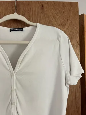 Brandy Melville white basic crop button up tee thumbnail 3