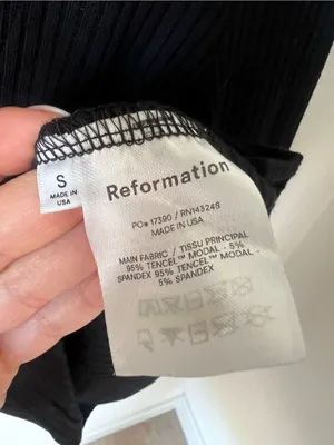 Reformation Jeans Geller Ribbed Knit Cardigan Sweater in Black thumbnail 6