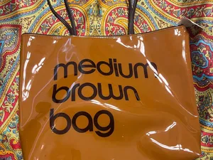 Bag Glossy Tan Tote thumbnail 3