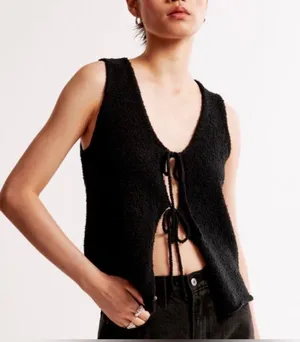 Top Abercrombie Tank thumbnail 1