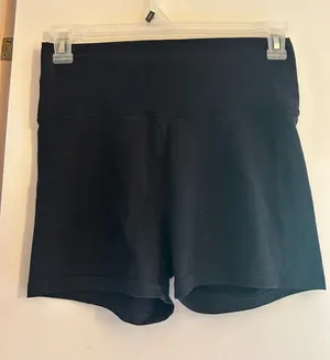 Aerie shorts thumbnail 1