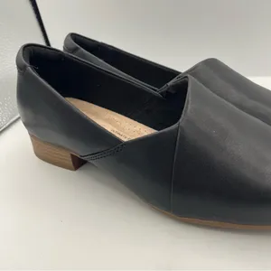 Clarks wide Juliet Palm black grain leather loafers women’s Size 7 1/2 thumbnail 13