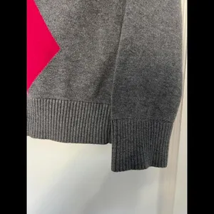 IZOD Women's V-Neck Argyle Sweater - Medium thumbnail 4