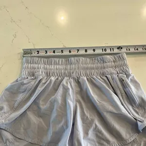 Lululemon Tracker‎ Shorts in Serene Blue Size 6 thumbnail 7