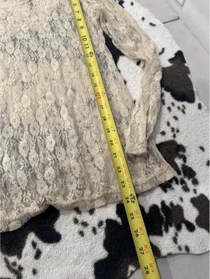Women's ivory lace blouse, Love by Love brand, size L thumbnail 5