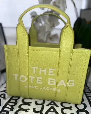 Marc Jacobs RARE Neon Lime Pebbled Leather Tote thumbnail 1