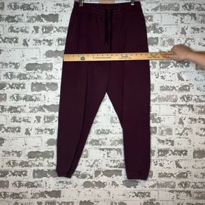 Gymshark | women maroon jogger sweat pants thumbnail 6