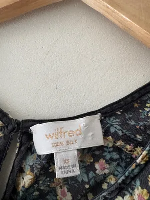 Wilfred Aritzia‎ Floral 100% Silk Floral Cottagecore Tank Top thumbnail 3