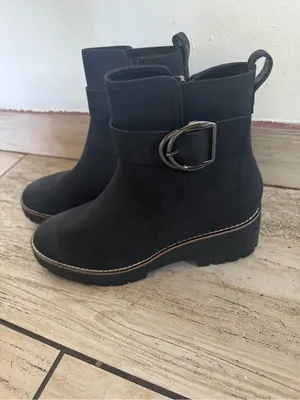 Blondo Black Lug-Sole Waterproof Ankle Boots thumbnail 7