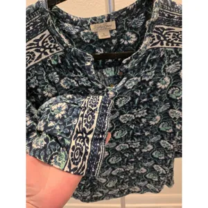 ​Lucky Brand Small Floral Paisley Henley 3/4 Sleeve Women Blue Cotton Knit Top thumbnail 3