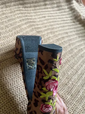 Dream Pairs Leopard Print Ankle-Strap Heels with Pink Floral Embroidery thumbnail 6