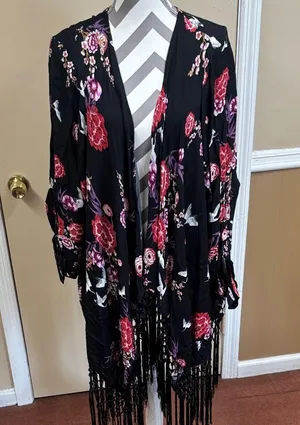 Torrid Black Floral Kimono Top thumbnail 1