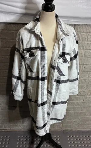 Stoosh Womens White Black Plaid Longline Shacket Shirt Jacket‎ Size Large thumbnail 1