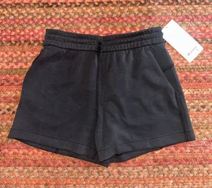 Nwt Lululemon Black Softstreme High Rise Shorts thumbnail 1