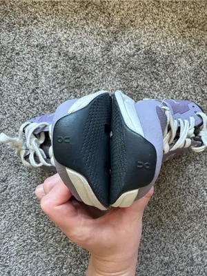 On Running Women’s Cloudflyer 4 Low Top Sneakers thumbnail 11