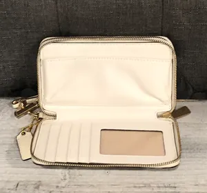 Coach Wallet/Wristlet thumbnail 2
