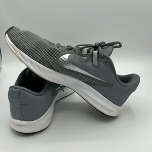 Nike Women's Downshifter 9‎ - Cool Grey Size 10. B64 thumbnail 8