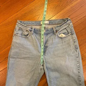 Abercrombie & Fitch Curve Love low rise baggy Jeans size 29 thumbnail 8