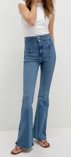 Free People x We The Free Jayde Flare Denim Jeans Size 26 thumbnail 1