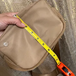 Studio NYC Small Light Brown Tan Crossbody Belt Bag EUC thumbnail 7