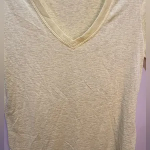 Athleta Breezy‎ Scoop V Neck Tee Sz S thumbnail 4