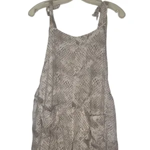 Beach Bunny Jumpsuit‎ thumbnail 2