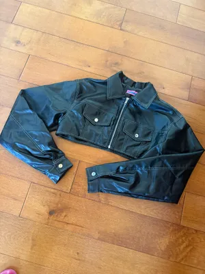 FAYE CROPPED FAUX LEATHER JACKET thumbnail 5