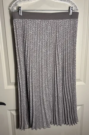 Vince Camuto Love Me Dot Women's‎ Size Large Pleated Midi Skirt Feminine Flowy thumbnail 1