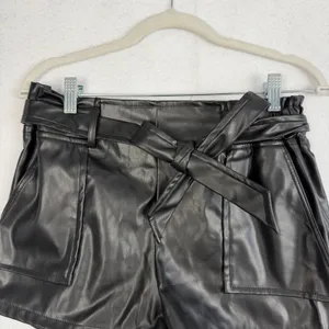 New Windsor Black Faux Leather Paperbag‎ Waist Shorts with Belt Womens XS thumbnail 3
