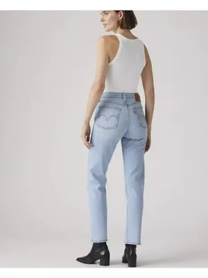 New Levi's Premium 27x28 Wedgie Straight Ankle Women's Jeans Fully Baked Light thumbnail 3