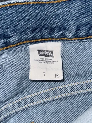 Vintage Y2K Levi’s Relaxed Fit Denim Shorts Women’s 7 / 27 Blue Cotton Jorts thumbnail 4