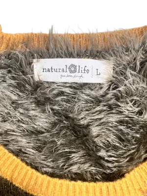 Natural Life Edie Eyelash Short Sleeve Sweater In Olive thumbnail 5