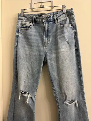 Hidden Jeans Happi Flare Stretch Jeans Size 31 thumbnail 3