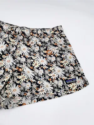 Patagonia Women's 2.5" Barely Baggies Multifunction Shorts Size Small Floral thumbnail 3