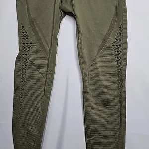 Gymshark olive green detailed seamless pull on stretchy workout leggings sz Med thumbnail 4