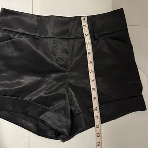 Zara shiny satin black shorts thumbnail 5