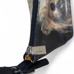 Rare vintage ICON Wearable Art leather bag thumbnail 4