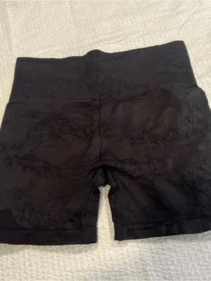 Gymshark black shorts women Small thumbnail 4