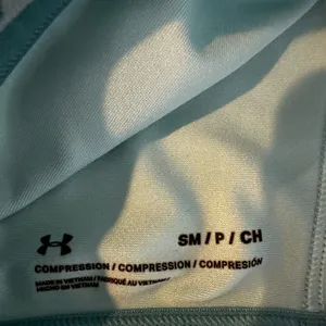 Under Armour Blue Moisture Wicking Racerback‎ Athletic Workout Sports Bra thumbnail 3