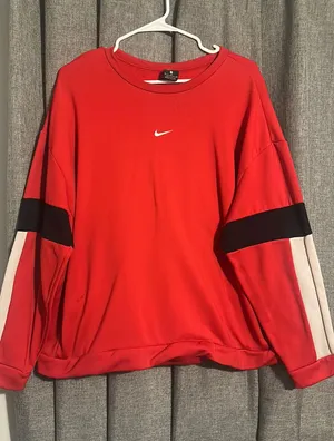 Nike Crewneck thumbnail 1