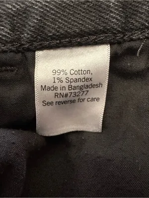 SO Black High Rise Distressed Raw Hem Ankle Length Mom Jeans Size 11/30 thumbnail 15