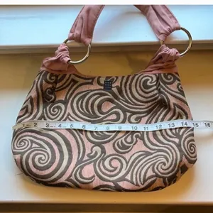 Lisa Lill Studio Hobo Purse Pink thumbnail 9