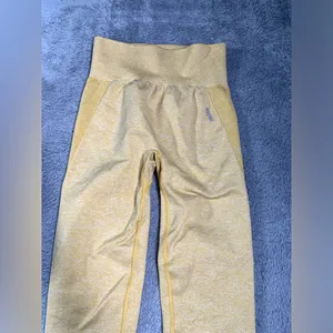 Gymshark Yellow Leggings thumbnail 3