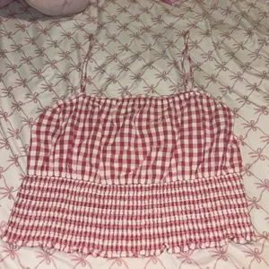 American Eagle Pink and White Checkered Top thumbnail 1