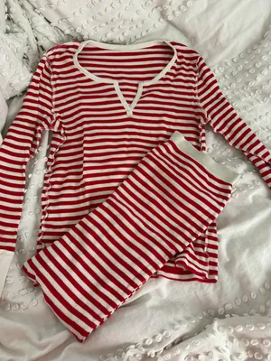 Victoria's Secret Pajama Set thumbnail 1