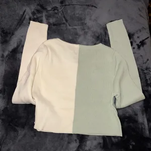 Princess Polly Mateo Top in Green Size 0 New with tag thumbnail 11