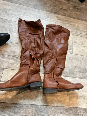 Womens Brown Leather 7W Over the Knee Boots thumbnail 2